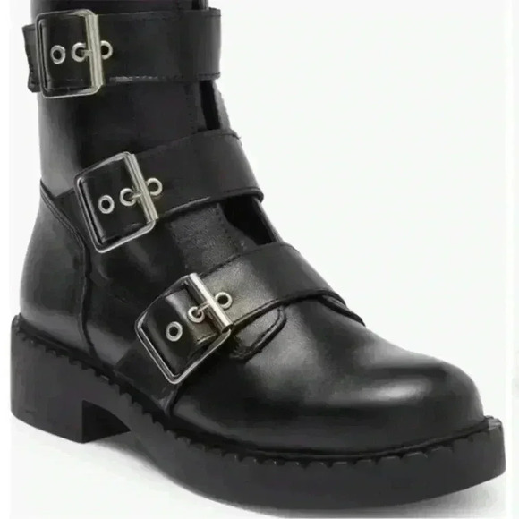 Steve Madden Arlette Triple Buckle Black Leather Combat Boot. Size 9.5 NWOB - Picture 2 of 7